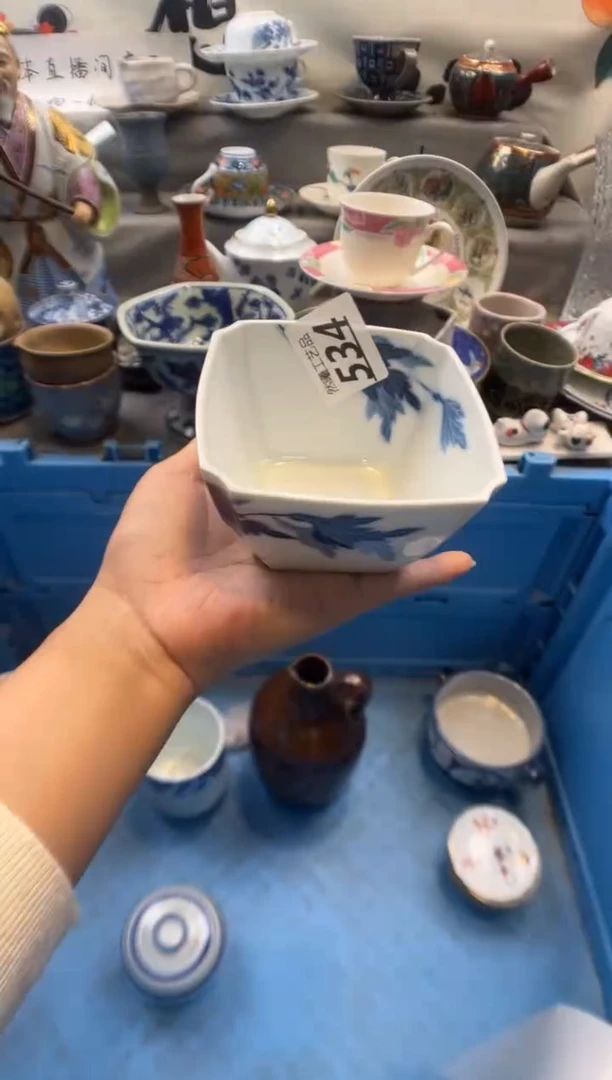 瓷片l****睛534