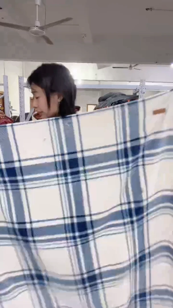 法兰绒091              1.3*1.8瑕疵