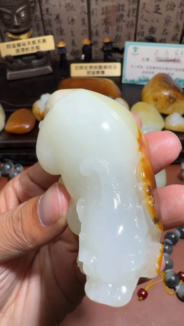 未镶嵌和田玉挂件和田玉