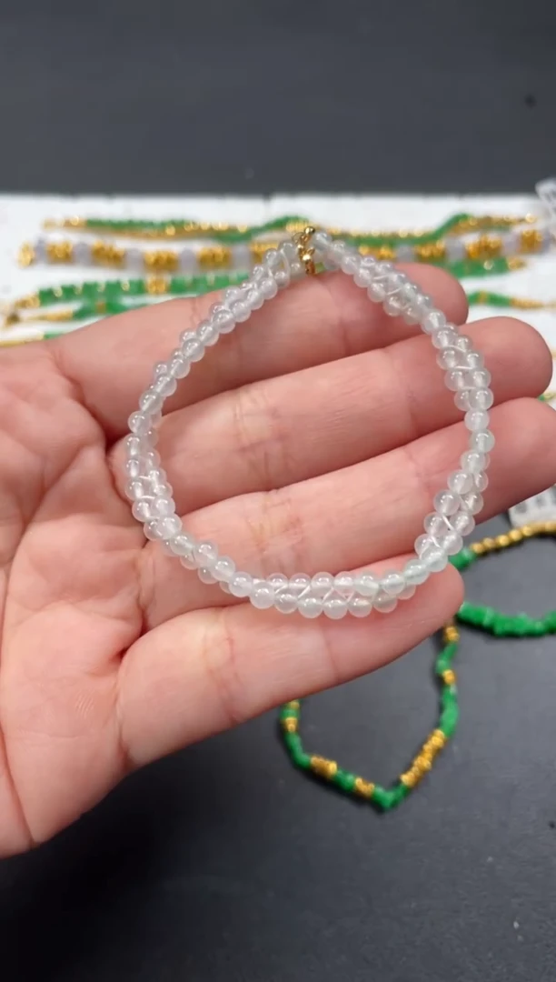 18K金镶嵌手链翡翠一条   P363