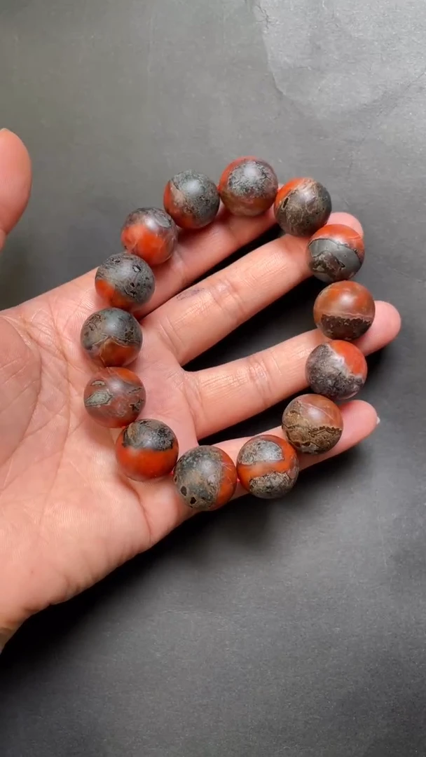 未镶嵌19南红玛瑙手串