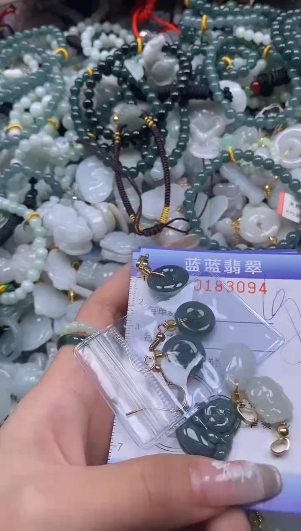 【闪购商品】翡翠颈饰未镶嵌闪购0183094