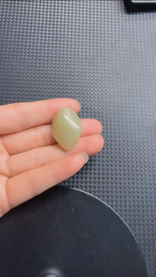 和田玉未镶嵌吊坠(不含链)339原石