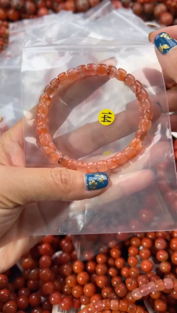 未镶嵌手串南红玛瑙7