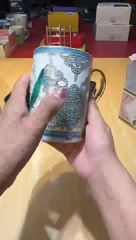 瓷片生活的本意是开心啊@@1