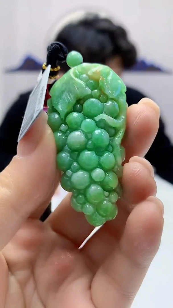 【闪购商品】定制翡翠未镶嵌5145mm-毛货挂件31