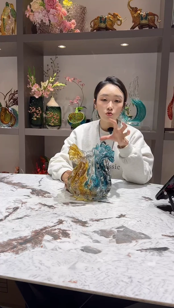 新款琥珀蓝金色钱袋花瓶
