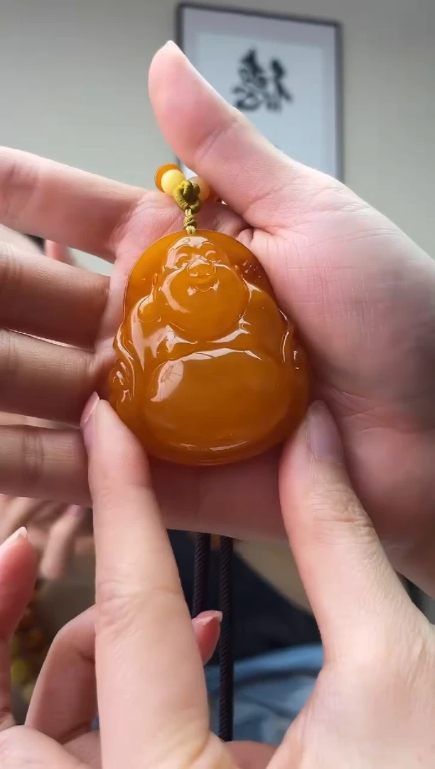 琥珀未镶嵌珠宝奇石T025微瑕假一罚十，多样性发一件