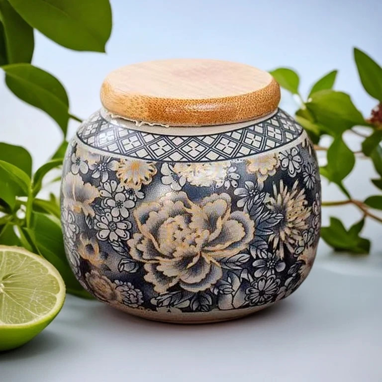 茶叶罐陶瓷小号便携式茶叶密封罐M10