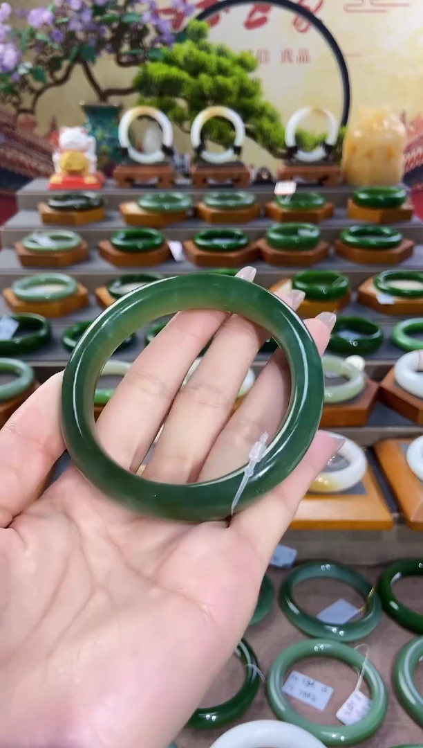 【闪购商品】和田玉手镯未镶嵌碧玉猫眼手镯60