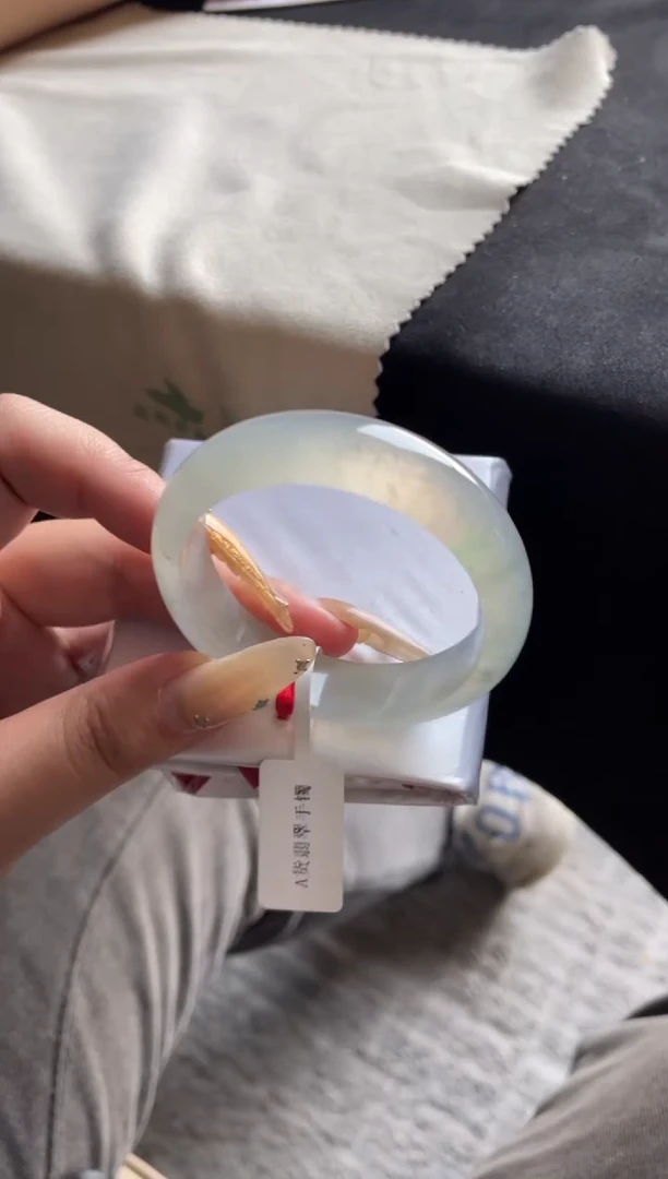 未镶嵌手镯翡翠三天鉴赏期