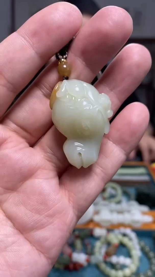 颈饰未镶嵌和田玉42