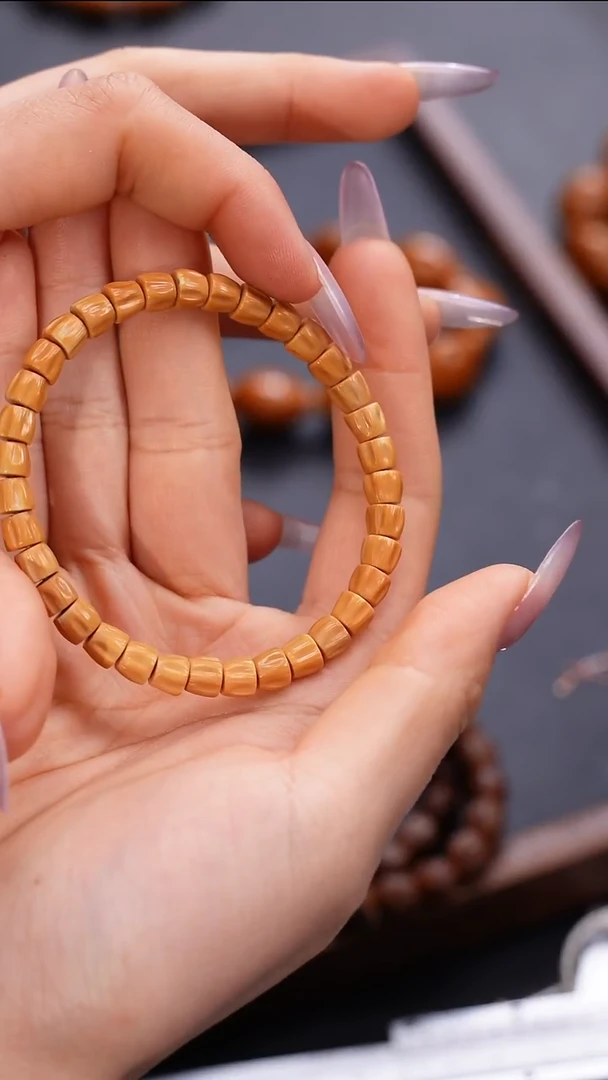 手串橄榄核核尖百香0.65