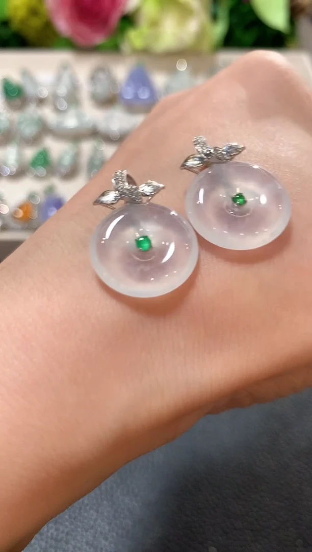 吊坠(不含链)18K金镶嵌翡翠n19 多样性一件发货