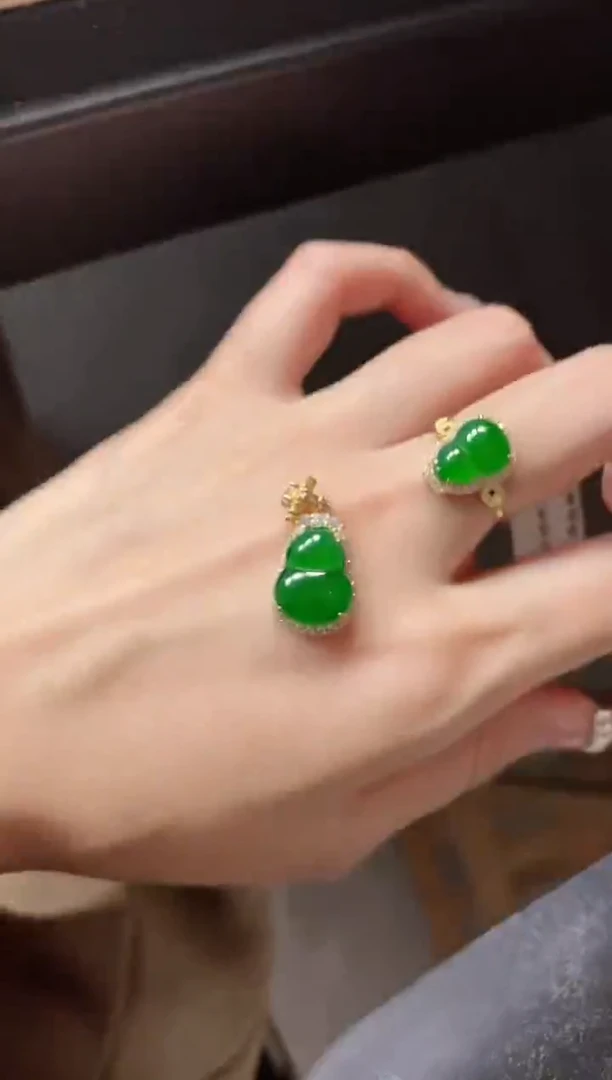 银S925镶嵌戒指翡翠15151