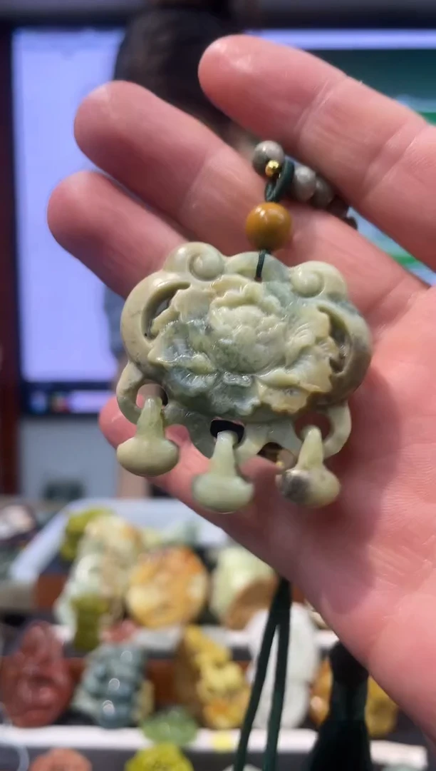 【闪购商品】岫玉吊坠未镶嵌·