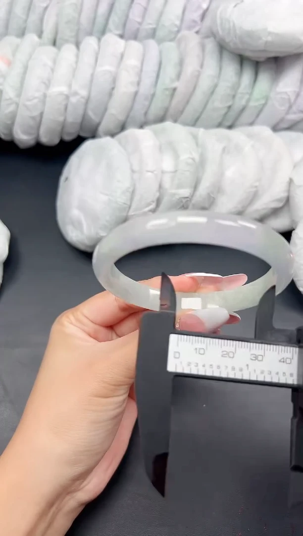 精品手镯，一物一拍H-005