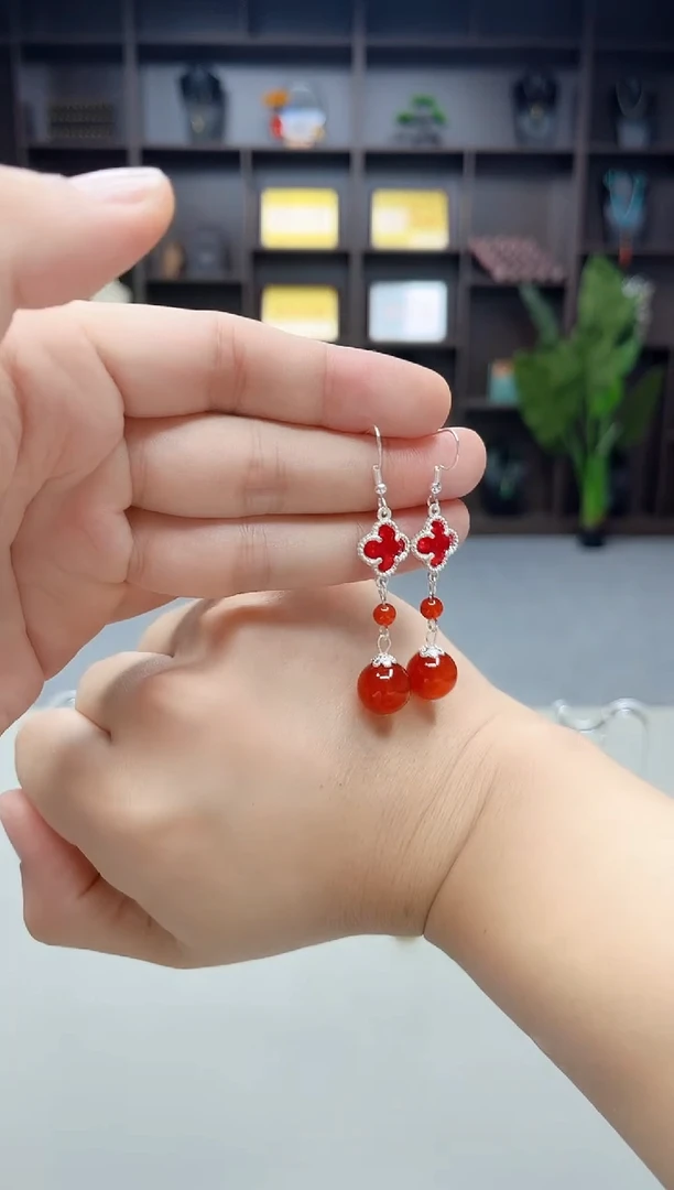 未镶嵌耳饰玛瑙/玉髓233000