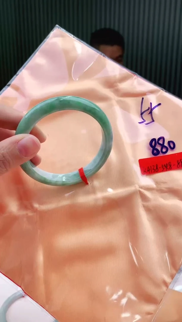 未镶嵌手镯翡翠55