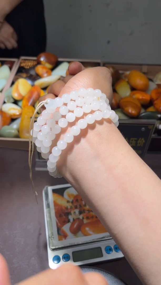 和田玉（子料）未镶嵌挂件YL-WW-7.3-56