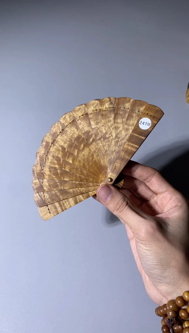 【闪购商品】金丝楠241号10cm金丝楠迷你扇