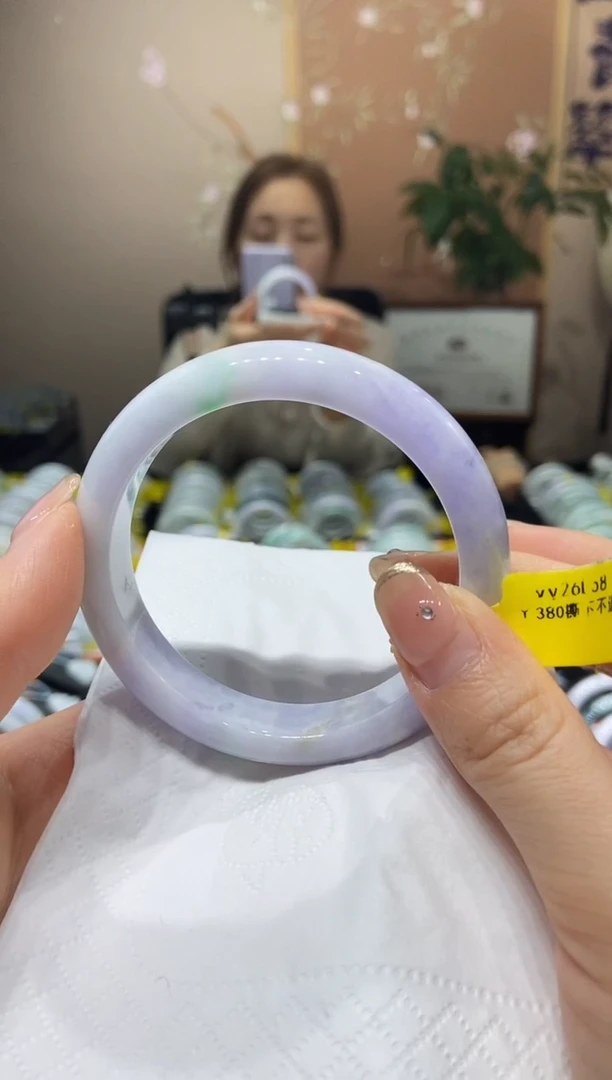 【闪购商品】翡翠手镯未镶嵌57.6圈口