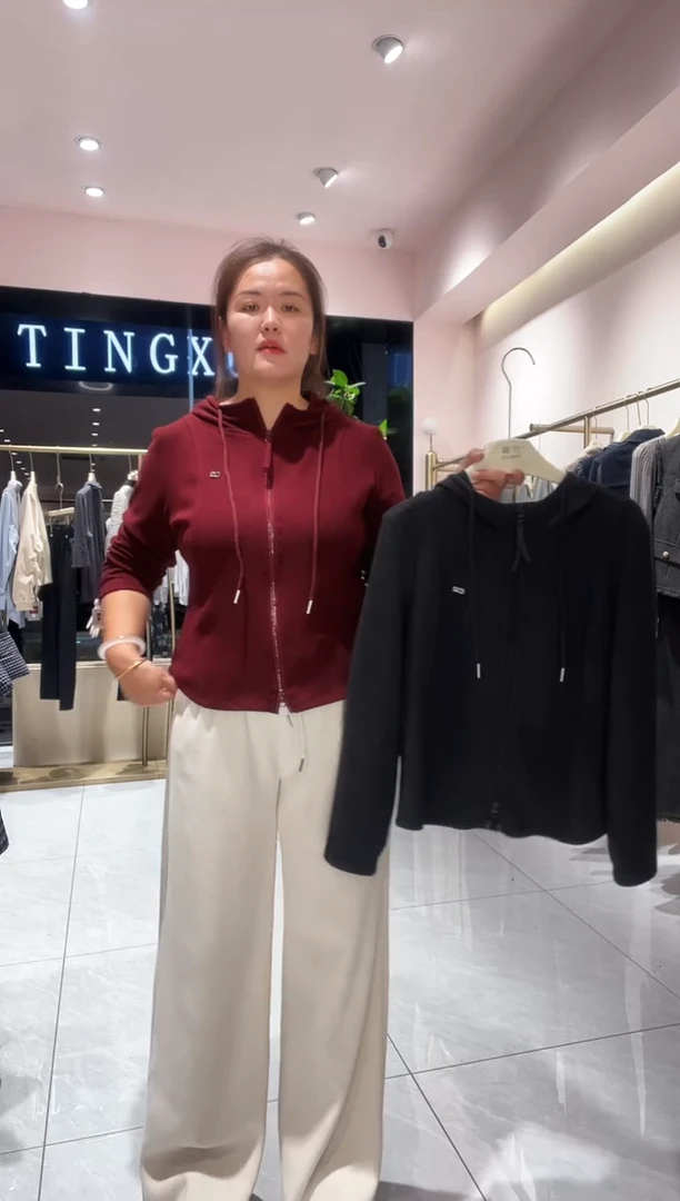 带帽小蛮腰//备注颜色和尺码