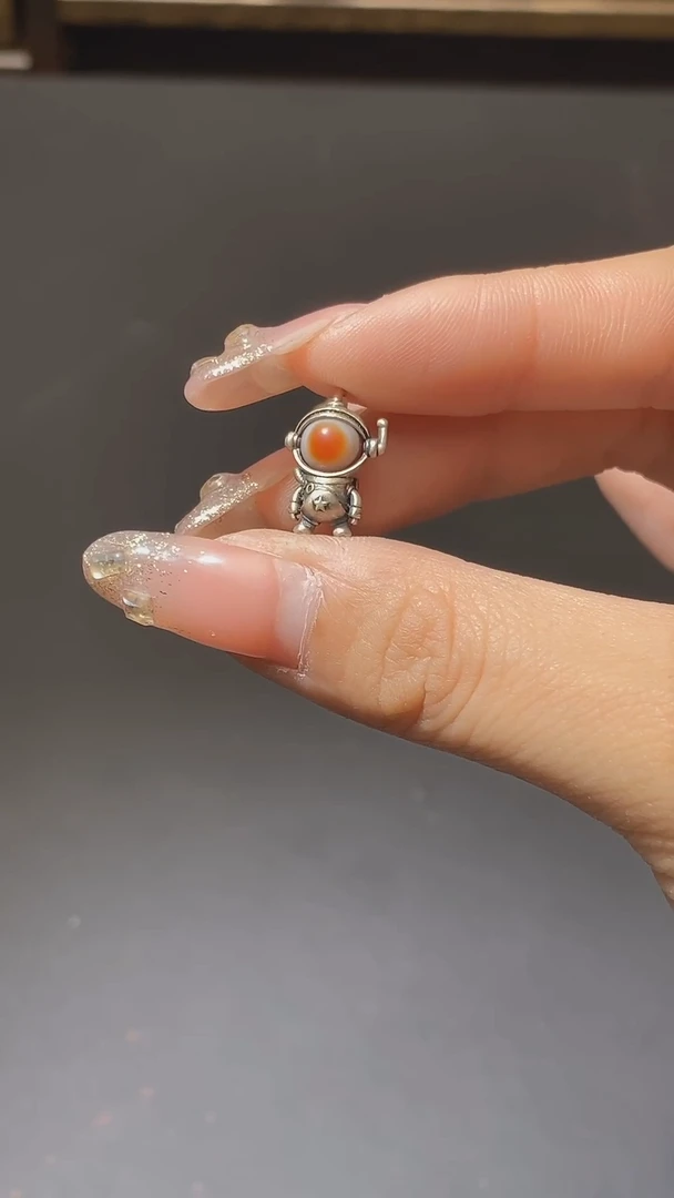 【闪购商品】玛瑙/玉髓摆件银S925镶嵌红肉板眼摆件