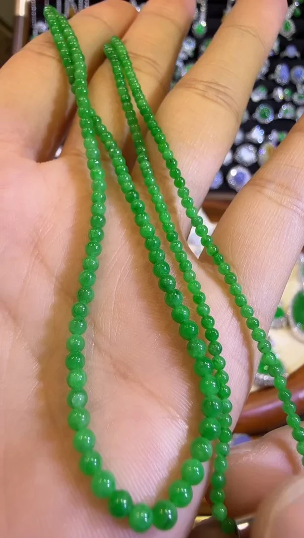 翡翠未镶嵌项链高冰满绿小米珠项链未镶嵌