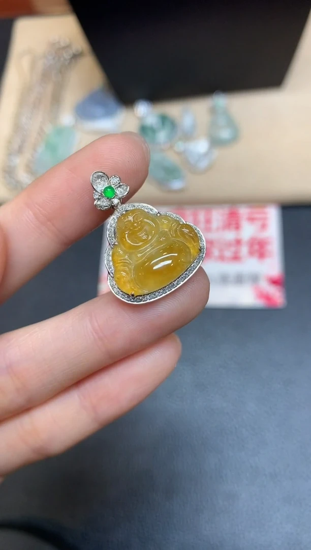 【闪购商品】翡翠吊坠(不含链)18K金镶嵌佛公【无服务费