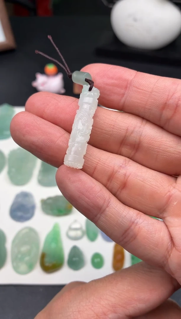未镶嵌定制翡翠翡翠