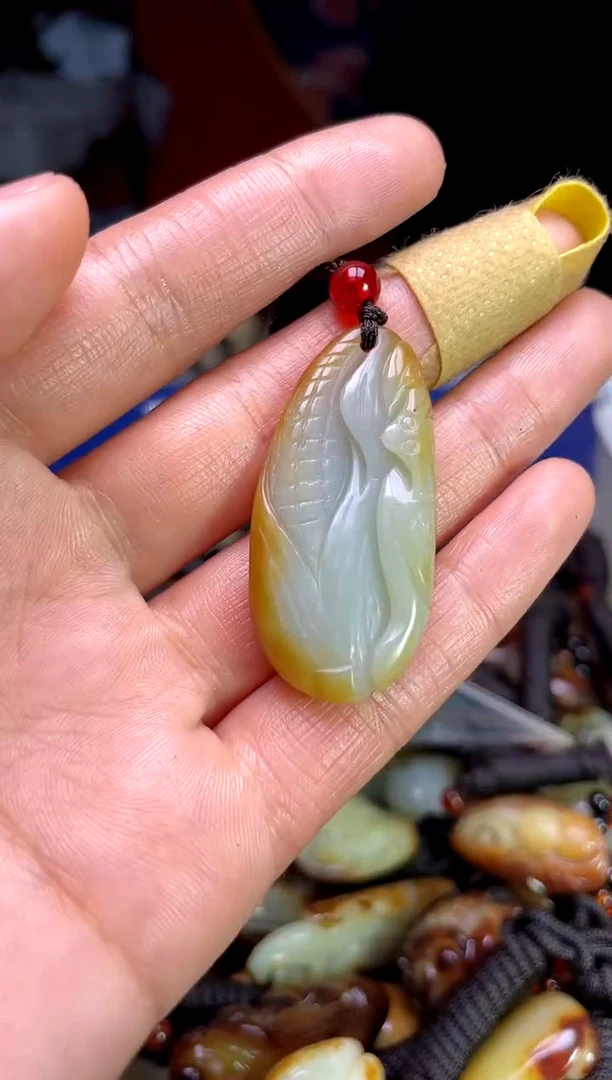 【闪购商品】和田玉颈饰未镶嵌1