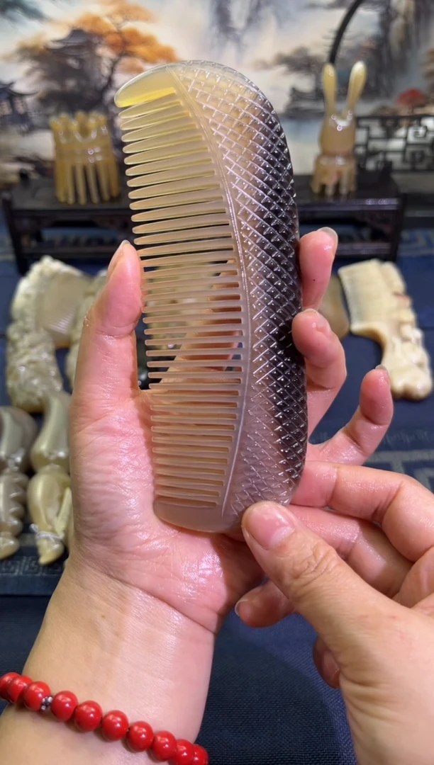 云南老白水高货钻面长版包包梳