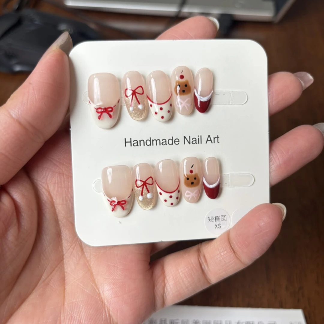 纯欲法式波点小熊蝴蝶结穿戴甲显白可拆卸美甲