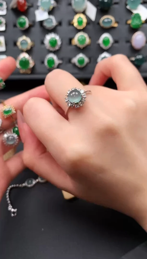 【闪购商品】翡翠戒指银S925镶嵌51241