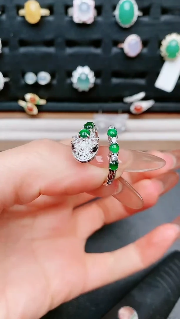 【闪购商品】翡翠戒指银S925镶嵌.....
