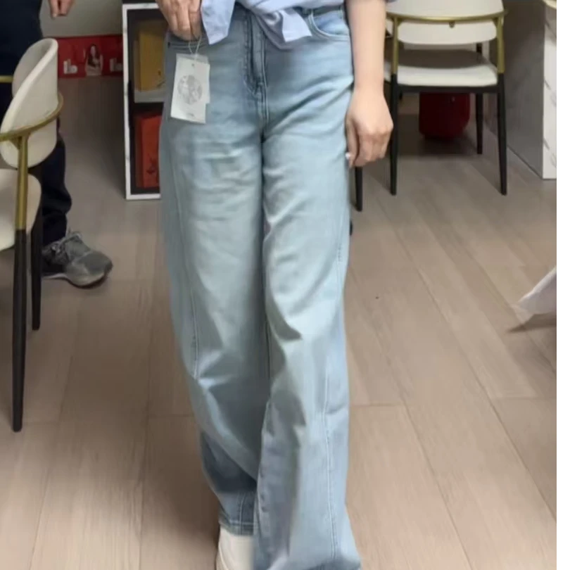 王芳家新款百搭牛仔裤