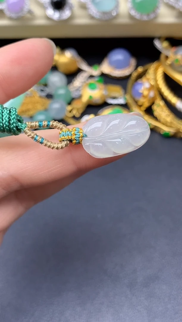 颈饰未镶嵌翡翠112-雪姐翡翠天天见