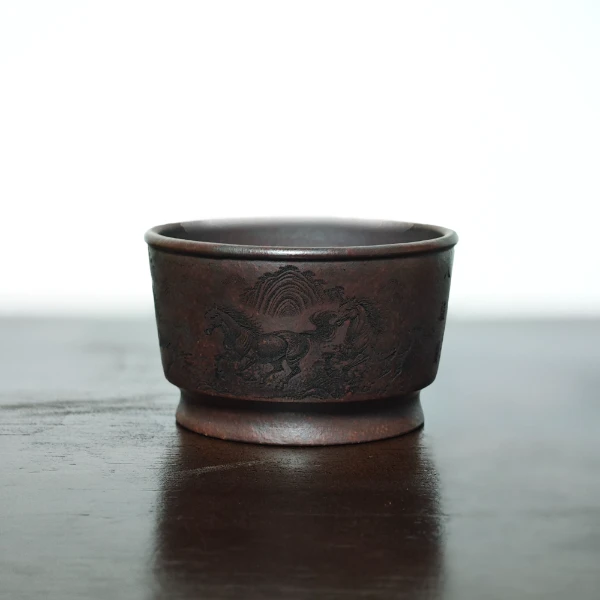 宜兴原矿主人杯  八骏图