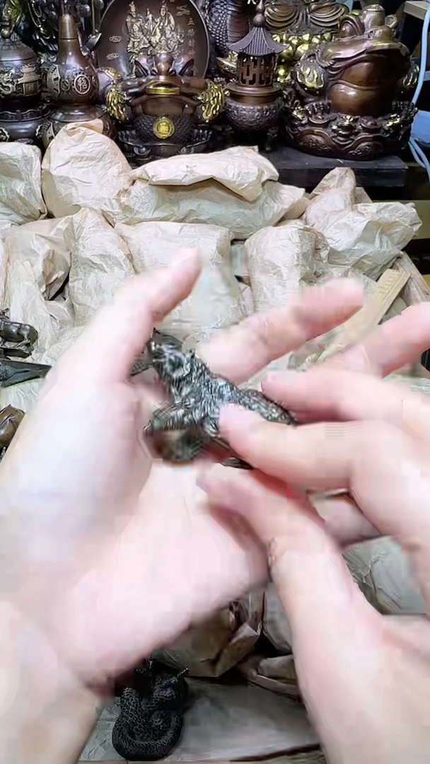 铜器摆件铜器摆件