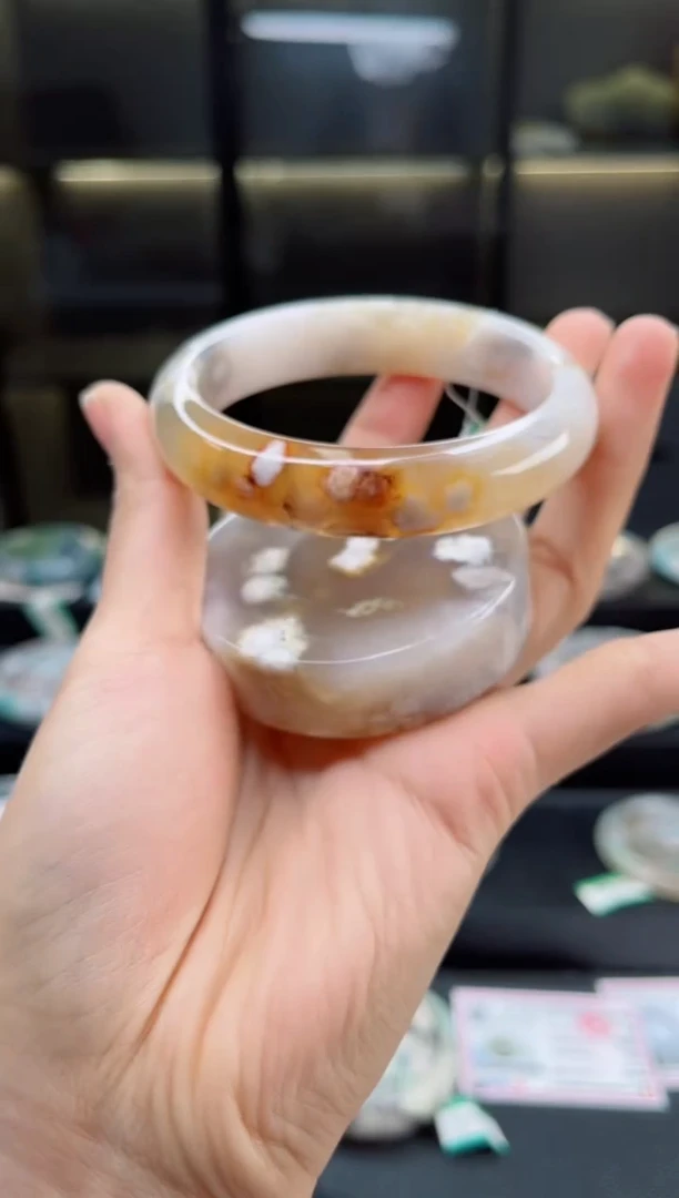 石英质玉手镯未镶嵌61圈口（赠送镯心）3889111