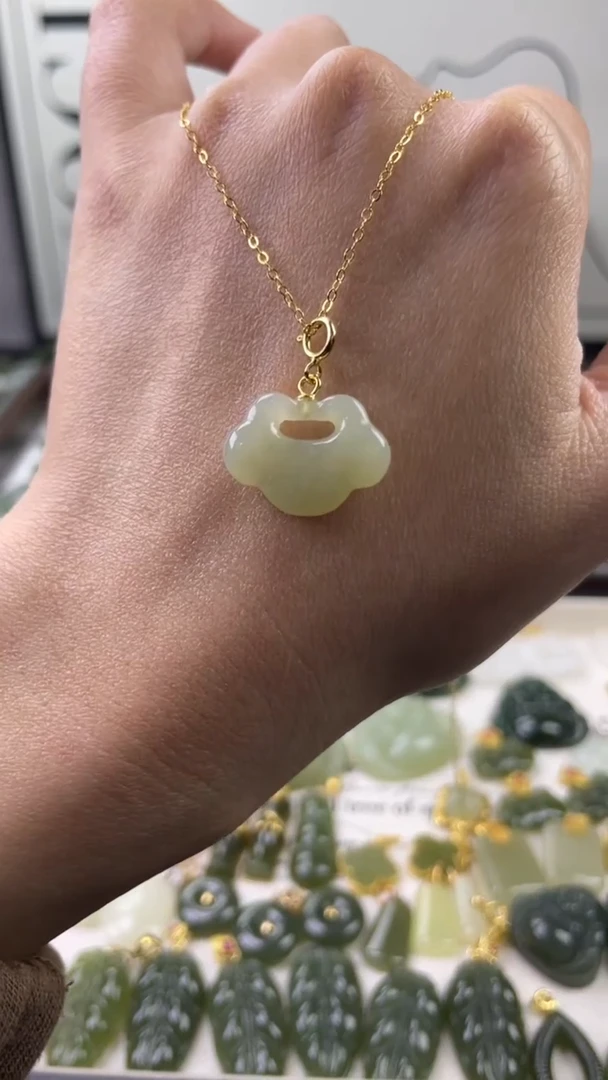 吊坠(不含链)银S925镶嵌和田玉1