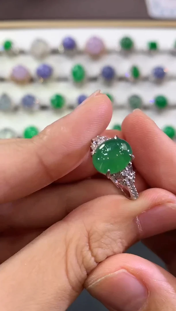 翡翠戒指18K金镶嵌B165