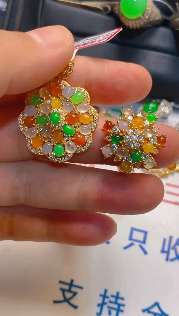 翡翠银S925镶嵌耳饰天然