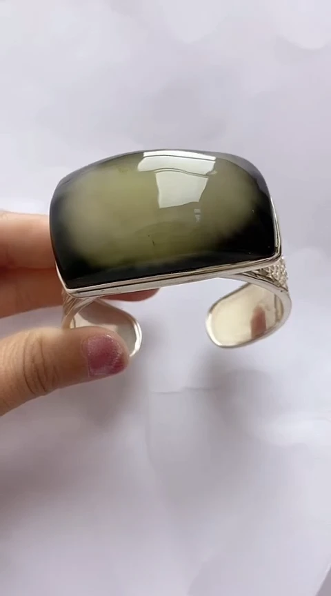 【闪购商品】琥珀裸石银S925镶嵌琥珀手镯