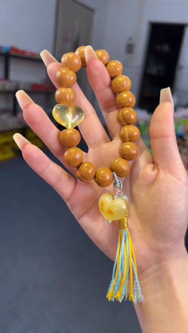 吊坠菩提根/象牙果15mm猴头【桃心】爱心手持
