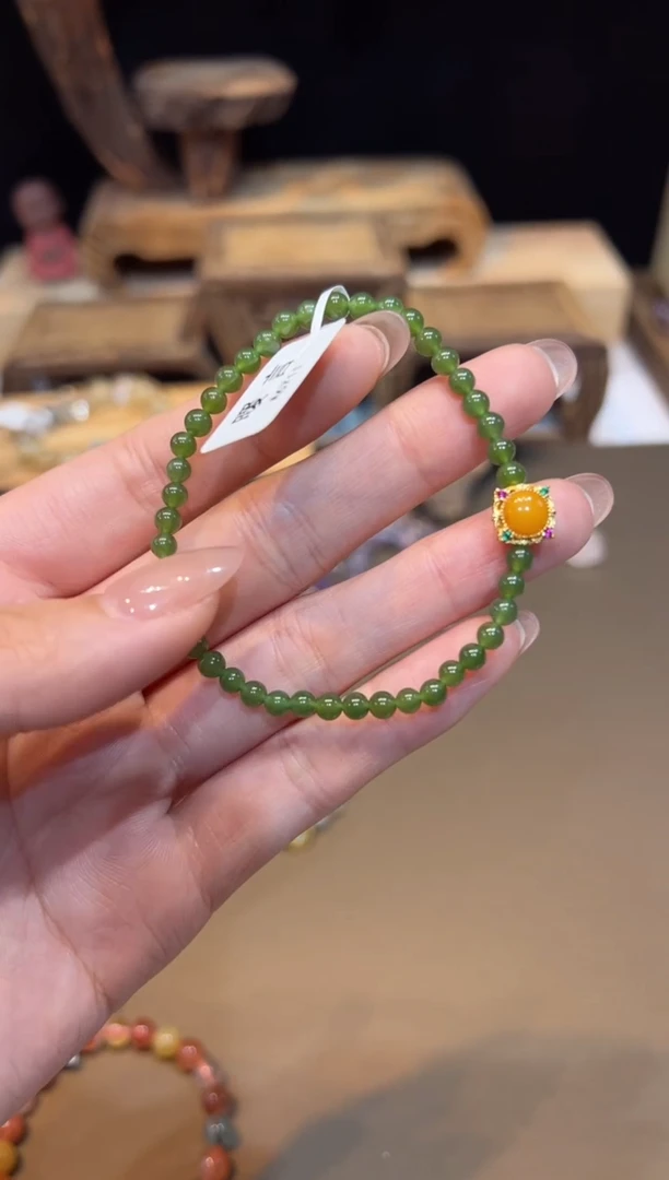 手饰和田玉未镶嵌手饰@@A6711