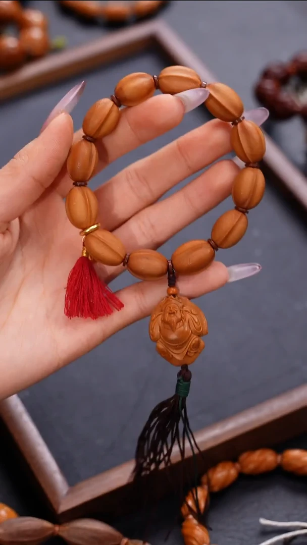 手串橄榄核庸**国苏工橄榄核