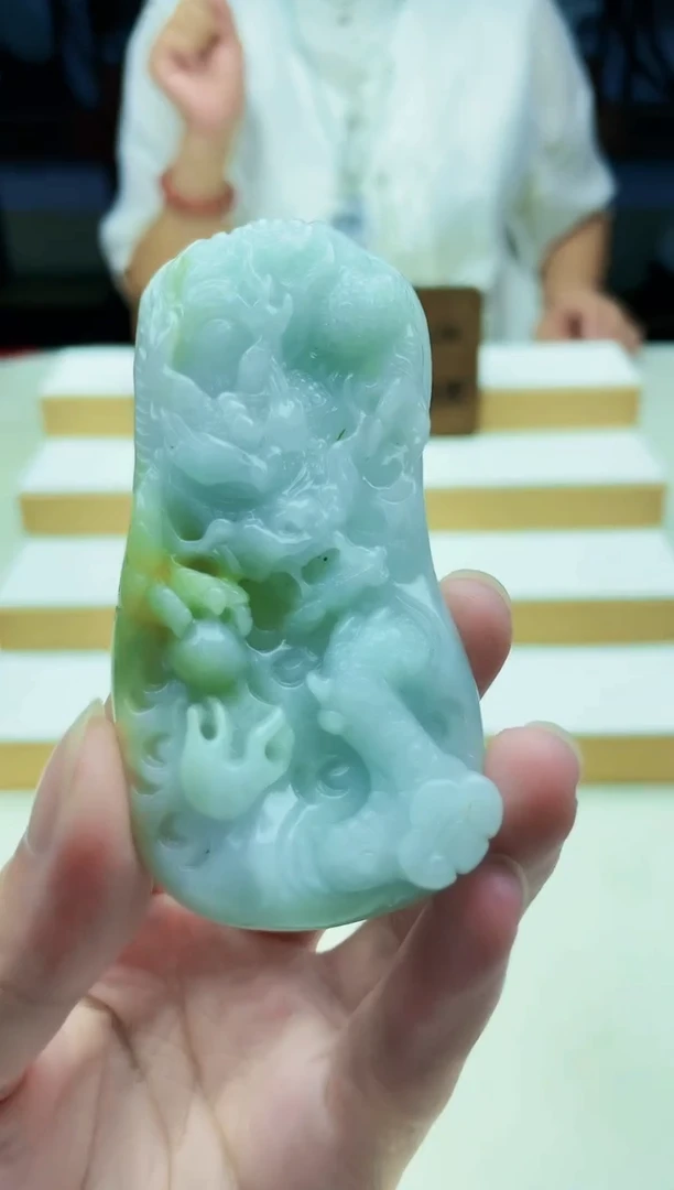 颈饰未镶嵌翡翠09270010