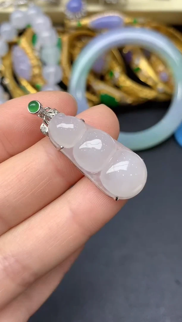 颈饰18K金镶嵌翡翠177-雪姐翡翠天天见